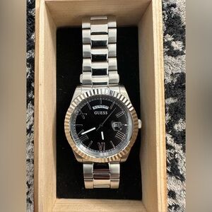 GUESS Mens Silver Tone Day/Date Watch